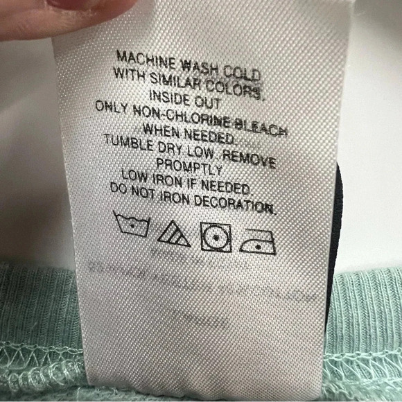 Modern Lux crew neck sweatshirts “Take the Sunshine With You” logo size large - Picture 5 of 6